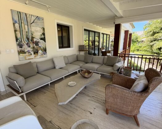 3 bedrooms oceanview apartment